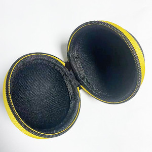 Estuche para Bolas de Billar Rayspeed con Clip, Funda Protectora Portátil Mini para Bolas de Snooker y Pool - Product Image 6