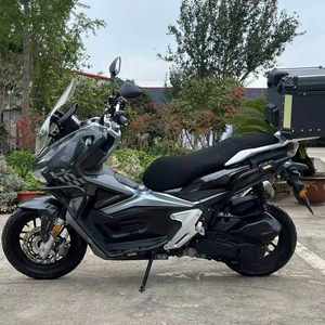 Motocicleta Usada <span class=keywords><strong>de</strong></span> Alto Rendimiento 150ADV <span class=keywords><strong>con</strong></span> <span class=keywords><strong>Motor</strong></span> Bicilíndrico <span class=keywords><strong>de</strong></span> 250cc, Refrigeración por Agua y Carrera Larga, Directo <span class=keywords><strong>de</strong></span> Fábrica, Comparable <span class=keywords><strong>con</strong></span> Autos Nuevos - Product Image 4