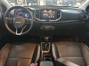 <span class=keywords><strong>Kia</strong></span> <span class=keywords><strong>Stonic</strong></span> <span class=keywords><strong>2022</strong></span> Haut de Gamme 1.4L SUV Compact Automatique avec Toit Ouvrant Panoramique Spacieux 5 Places Conduite à Gauche - Product Image 5