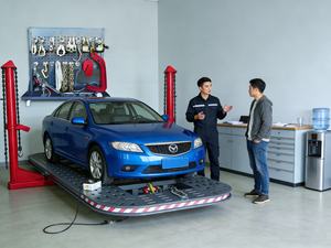 Machine <span class=keywords><strong>de</strong></span> redressage <span class=keywords><strong>de</strong></span> carrosserie automobile / Équipement d'atelier <span class=keywords><strong>de</strong></span> carrosserie automobile avec acier au manganèse pour ateliers <span class=keywords><strong>de</strong></span> réparation et garages - Product Image 2