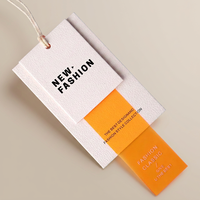 Étiquettes suspendues personnalisées écologiques de qualité supérieure pour vêtements, sacs et chaussures, en papier couché blanc crème, avec ruban satiné élégant, 300g-900g