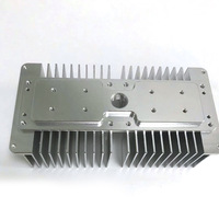 Radiateur en aluminium extrudé de grande taille AL6063 pour applications industrielles, 30 cm, 300 mm, Dissipateur de chaleur en aluminium