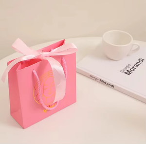 Sacs en carton biodégradables réutilisables personnalisés avec poignées en ruban et impression numérique pour vêtements, bijoux et lunettes – Vente en gros - Product Image 2