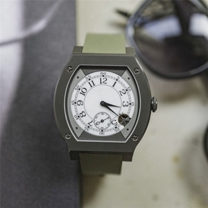 שעון טונאו וינטג' לגברים, מינימליסטי, מכני, עם לוגו בהתאמה אישית (OEM), רצועת עור ופלדת אל-חלד, עמיד במים, עם מחוגים. - Product Image 3