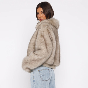 Vente en gros manteau de <span class=keywords><strong>fausse</strong></span> <span class=keywords><strong>fourrure</strong></span> pour femmes à la mode <span class=keywords><strong>veste</strong></span> d'hiver en <span class=keywords><strong>fausse</strong></span> <span class=keywords><strong>fourrure</strong></span> pour femmes manteau d'hiver chaud en <span class=keywords><strong>fausse</strong></span> <span class=keywords><strong>fourrure</strong></span> pour femmes - Product Image 4