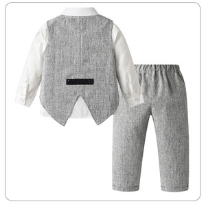 Conjunto Formal para Niños Primavera-Otoño 2025, Nuevo Chaleco de Esmoquin Gris, Ropa de Fiesta de Cuatro Piezas con Diseño de Logotipo - Product Image 2