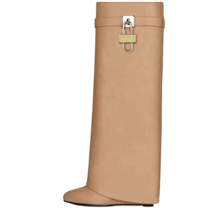 Bottes en cuir véritable tendance, à enfiler, à talon compensé, avec empiècements souples, pour femme, hauteur genou, décoration métallique, taille 43 - Product Image 1