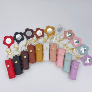 Étui à rouge à lèvres moderne pour fille en cuir PU <span class=keywords><strong>avec</strong></span> surpiqûres contrastées, motif floral sur le dessus et connecteur porte-clés fiable - Product Image 2