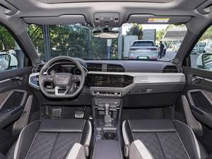 Profesional Au Di Export <span class=keywords><strong>Q3</strong></span> Quat Tro 45th Anniversary Edición Coleccionistas 35TFSI <span class=keywords><strong>Gasolina</strong></span> 1,5 T 160 CV L4 5 plazas SUV Coche Familiar. - Product Image 5