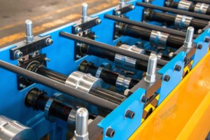 Màu thép tấm tự khóa kim loại bảng điều khiển mái ngói tạo thành máy ẩn CuộN Doanh động cơ bánh răng mang động cơ bơm hộp số - Product Image 5