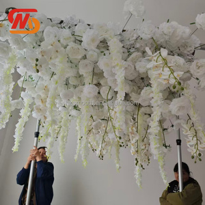Nouvelle Arrivée Décoration Suspendue au Plafond Rose Artificielle Blanche Glycine pour Mariage - Product Image 3
