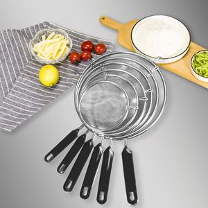 Ustensiles de <span class=keywords><strong>cuisine</strong></span> incontournables Ustensiles de <span class=keywords><strong>cuisine</strong></span> d'usine à double oreille Grille d'huile en acier inoxydable 304 Filtre à <span class=keywords><strong>tamis</strong></span> - Product Image 1