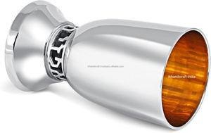 Copa Kiddush de Latón en Forma de Campana Hecha a Mano con Diseño Moderno Vintage, Capacidad de 150-300 ml para Fiestas Judías y Bodas - Product Image 4