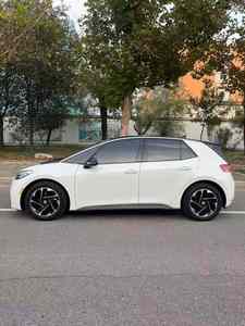 Venta al por mayor <span class=keywords><strong>2024</strong></span> Volk-swagen <span class=keywords><strong>ID3</strong></span> Outstanding Edition, Rango de 450km, Techo solar panorámico, Asientos eléctricos, Arranque del motor, Coches eléctricos, EV - Product Image 5
