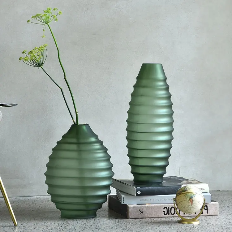 Bixuan花瓶つや消しマットグリーン手吹きガラスフラワーアレンジメントジャーシェイプ花瓶テーブルデコレーションセンターピースアクセント25x33.5cm