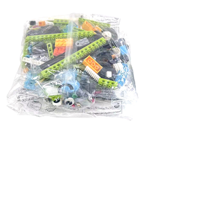 Wedo 2.0 テクニカル教育ビルディングブロック ABS ギアラック 45300 パーツ レゴ互換 Wedo 2.0 DIY ロボットテーマ ブロック玩具 - Product Image 1