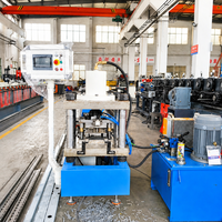 Machine de profilage automatique pour rail latéral de chemin de câbles électrique de 1,2 à 2,0 mm de largeur, réglable pour l'ingénierie électrique