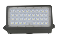 Luminaire mural carré en aluminium étanche ETL DLC Premium LED 80W avec diffuseur en polycarbonate pour usage extérieur, garantie 5 ans