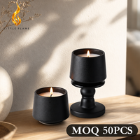 Bougie parfumée LF Luxury Oud Black dans un récipient conique, mèche unique, finition sculpturale, logo personnalisé, marque privée, décorative