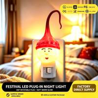 Vente en gros de chapeaux de Noël de Père Noël et de gnomes avec lumière LED nocturne, à brancher, OEM&ODM, personnalisables, à lueur douce, pour la décoration de la maison en fêtes, directement de l'usine