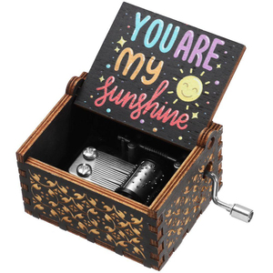 Boîte à musique en bois à manivelle manuelle, mélodie You Are My Sunshine, gravée au laser, cadeau décoratif pour les anniversaires et les occasions festives - Product Image 5