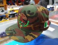 Camuflaje de alta calidad, Bandera de México, logotipo bordado, 6 paneles, fondo plano, algodón, borde plano, SnapBack, Gorras, gorra de camionero, gorra deportiva