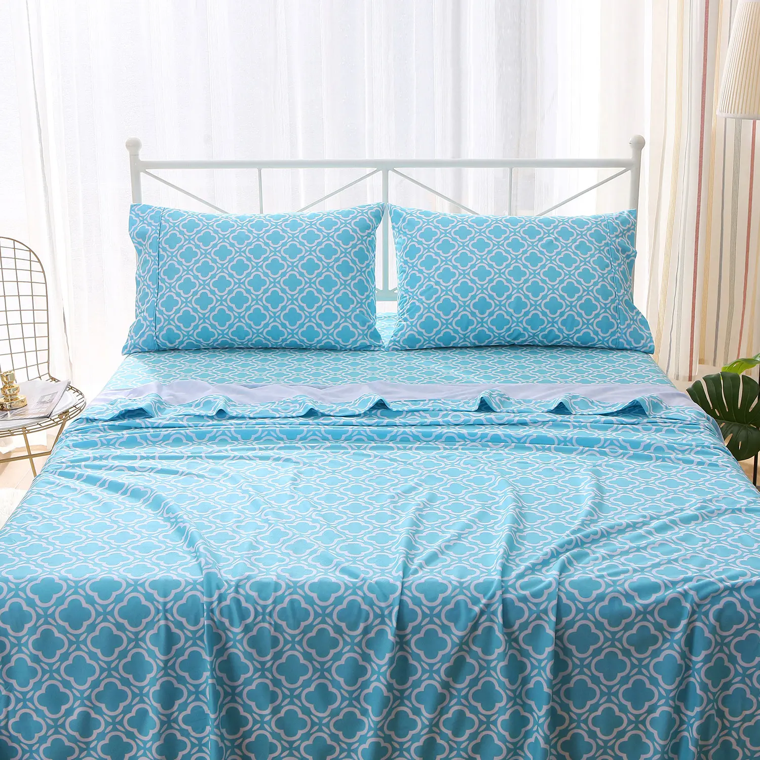 High Quality Durable 4 pieces Flannel Polyester Bedding Microfiber Flannel With Printed Sheet Set