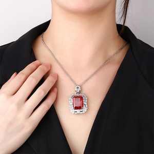 Collares con Colgante de Circonita Cúbica Roja de Corte Radiante de 15*20 mm, Estilo Vintage Clásico, Ecológicos, de Cobre Antideslustre, para Mujer - Product Image 5