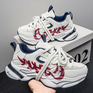 Chaussures de sport pour hommes, dessus en mesh, amorti EVA, doublure en coton, logo brodé, nouveau design printemps - Product Image 1