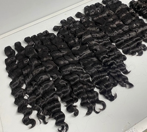 Ciocche di <span class=keywords><strong>Capelli</strong></span> Umani Vergini Non Trattati, Onda Morbida, Cuticole Allineate, Ciocche Grezze Cambodgiane Ondulate per <span class=keywords><strong>Extension</strong></span> Cucite - Product Image 2