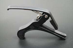 <span class=keywords><strong>Capotraste</strong></span> de Guitarra Clásica al por Mayor de Paisen, Clip para Afinador de Guitarra, Capo de Ukelele, Capo de Guitarra de Color Personalizado para Guitarras Acústicas - Product Image 5