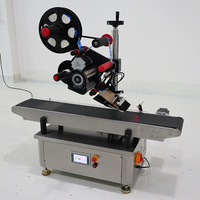 Machine d'étiquetage automatique pour cartons, applicateur d'étiquettes sur surface plate supérieure et d'angle