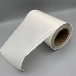 Rollo de papel autoadhesivo activado por UV, película BOPP transparente de 50mic, rollo de etiquetas impermeable de vinilo UV para rollo de etiquetas de inyección de tinta