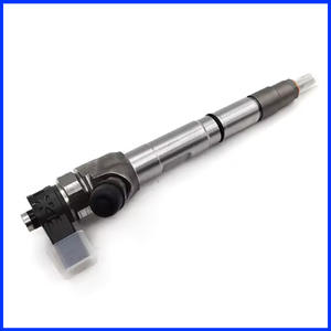 Kualitas tinggi baru Kangyiwei logam rel umum injektor bahan bakar 0445110646 095000-6240 03L130277J untuk Audi mesin Diesel - Product Image 3