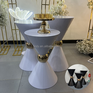 Set di 5 Piedistalli Rotondi in Metallo Rosa per Decorazioni Matrimoniali, Set di Plinti Bianchi Ondulati, <span class=keywords><strong>Alzata</strong></span> per Torte - Product Image 5