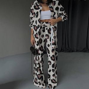 Yiwu Youke nuova Ropa De Mujer <span class=keywords><strong>Moda</strong></span> 2023 <span class=keywords><strong>Trendy</strong></span> Casual due pezzi Set Athleisure donna abbigliamento autunnale elegante - Product Image 5