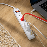 Multiprise blanche 15A avec protection contre les surcharges, interrupteur marche/arrêt, 4 prises, double ports de charge USB, certifiée ETL, pour dortoir