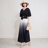 Robe plissée élégante pour femme à dégradé de couleurs, manches chauve-souris amples, tenue de bureau, vente en gros