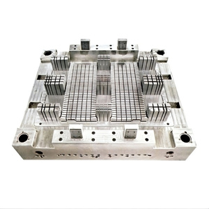 تصنيع قوالب مخصصة من سبائك الألومنيوم بتقنية الصب بالضغط عالية الدقة من قبل مصنعي القوالب - Product Image 1