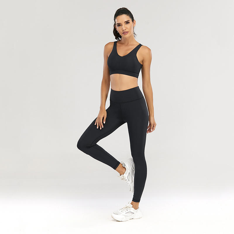 สีดำ-บรา + กางเกง