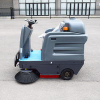 Nouvelle balayeuse et autolaveuse industrielle électrique automatique avec double brosse et brosse latérale