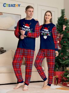 Conjunto de Pijamas Navideños Familiares a Cuadros con Gorro de Papá Noel y Monograma 2024, Ropa de Dormir para Padres e Hijos, Parejas, Niños, Bebés y Perros - Product Image 3