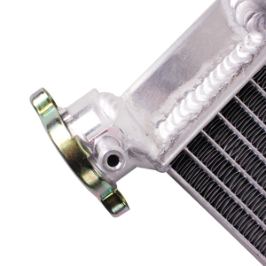 Radiador de Aluminio Plateado MM0023 para <span class=keywords><strong>Yamaha</strong></span> YZF R3 YZF-R3 2015-2025 2024 2023 <span class=keywords><strong>2022</strong></span> 21 - Product Image 4