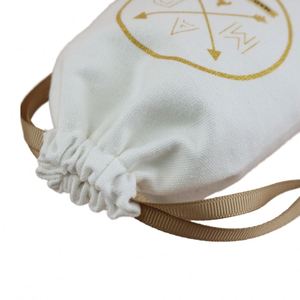 Pochette à bijoux en coton biologique personnalisée avec cordon de serrage et logo sérigraphié pour bagues et montres - Product Image 4