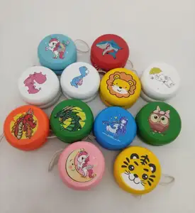 צבעוני עץ ילדים קלאסיים צעצועי Yoyo כדור משחקים ידידותיים לסביבה אכיל חומרים