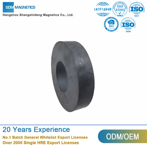 Aimant en ferrite pour four à micro-ondes de qualité supérieure, prix compétitif, 340x317x15, anneau <span class=keywords><strong>magnétique</strong></span> à disque avec trou, vente en gros Chine - Product Image 2