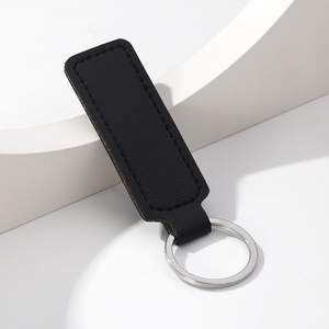 2024 llavero personalizado reutilizable accesorios para llaves de <span class=keywords><strong>coche</strong></span> multifuncional cuero PU llavero en blanco - Product Image 4