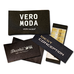 Etiquetas de Lujo Personalizadas para Prendas de Vestir con Logotipo de Marca, Etiquetas Tejidas para el Cuidado del Cuello y Etiquetas de Tela para Ropa - Product Image 6