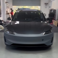 Pour les mises à jour de Tesla Model 3 avec kit carrosserie avant et arrière 3P, tout en améliorant la version standard avec un kit extérieur haute performance