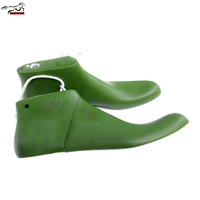 Arbres à chaussures universels réglables pour femmes Mustang nouvelles bottes dernière avec modèle en plastique à tête ronde à fond épais